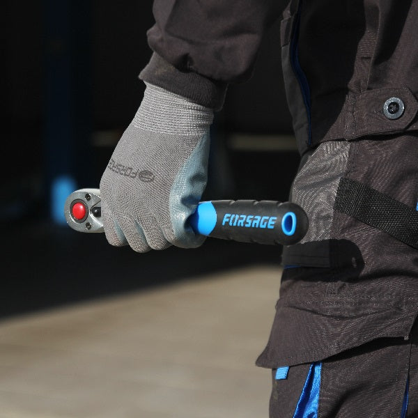 Verktyg och utrustning för ditt garage