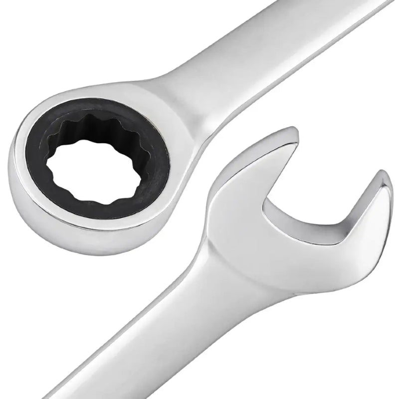 Närbild på 38 mm blocknyckel med spärrfunktion och öppen ände