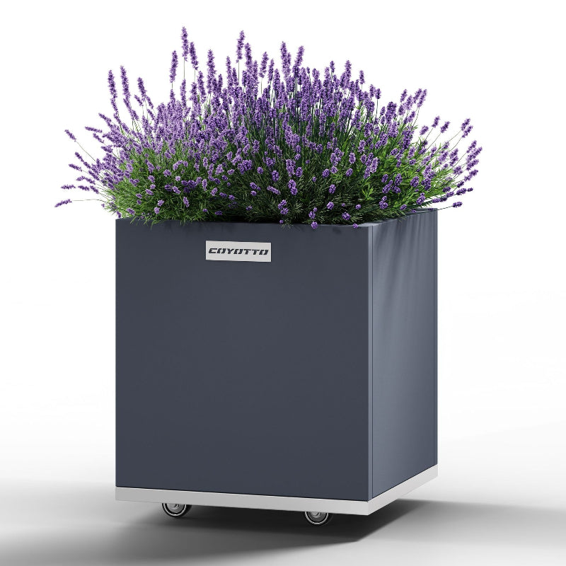 Fyrkantig stålkruka från Coyotto utrustad med hjul för enkel förflyttning