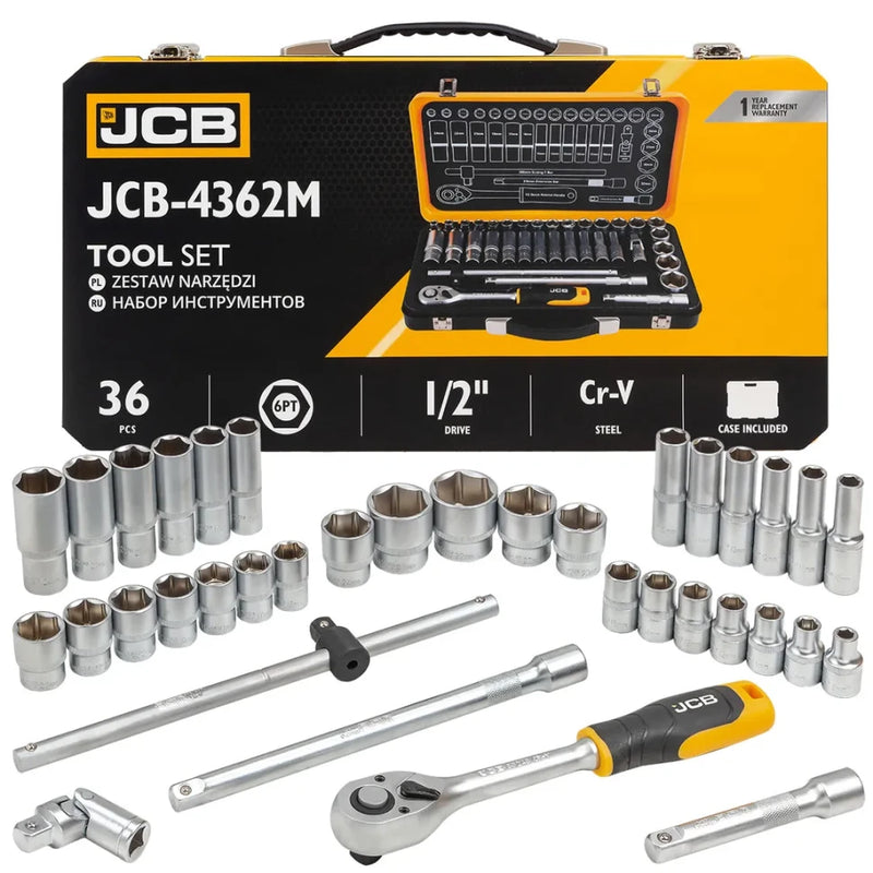 JCB hylsnyckelsats 1/2 tum med hylsor och verktyg framför förpackningen
