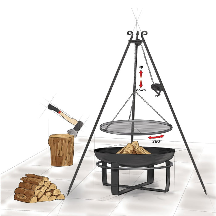 Illustration av Cook King tripodgrill med höjdjusterbart och roterbart grillgaller ovanför eldfat, inklusive vinsch och vedhög.