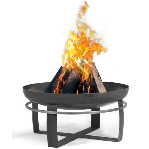 Eldfat VIKING från Cook King med brinnande ved, produktfoto mot vit bakgrund